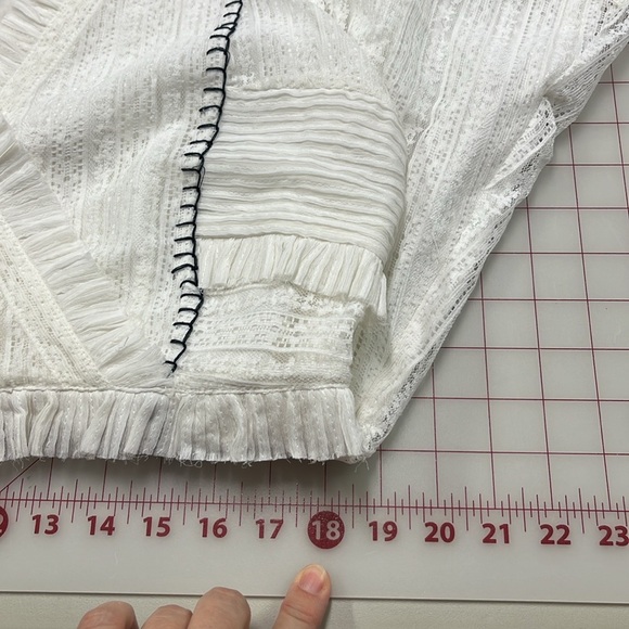 SOFT SURROUNDINGS "Villette" Boho WHT Lace Handkerchief Wrap Stitch Trim Maxi L - Picture 14 of 16